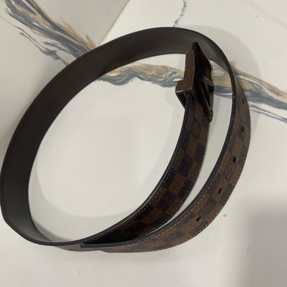 Louis Vuitton belt - Picture 9 of 10